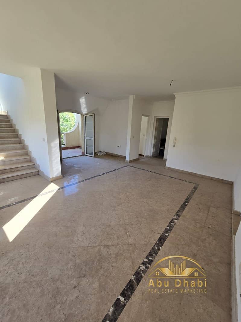 6 3e6e2a4b-59a3-4794-a7be-f0dc3f1b8fac. jpg