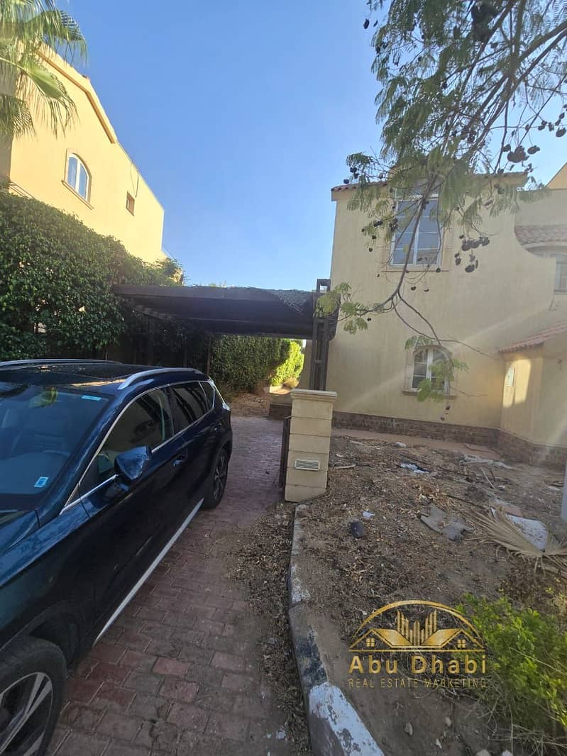 20 8ce70750-e1e2-400d-ad6a-ad8473659432. jpg