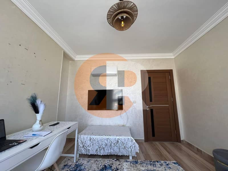 11 fe12a516-a5ed-4e2c-92b7-2cc3fb970710. jpg