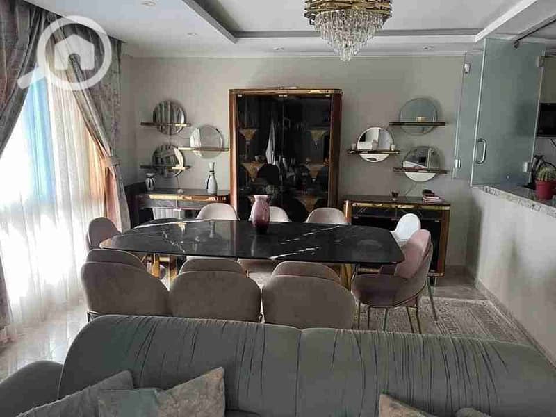 1000611618. jpg 1000611618. jpg