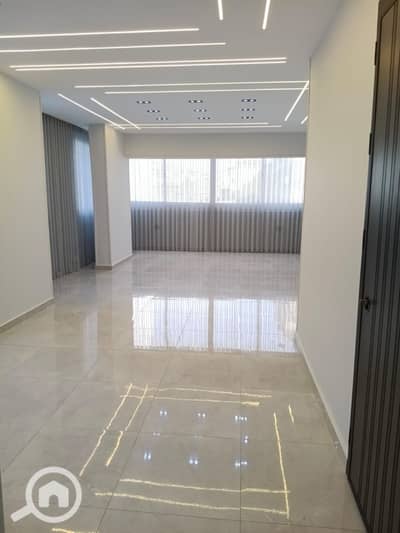 3 Bedroom Apartment for Sale in Mohandessin, Giza - WhatsApp Image 2025-11-22 at 14.05. 02 (4). jpeg