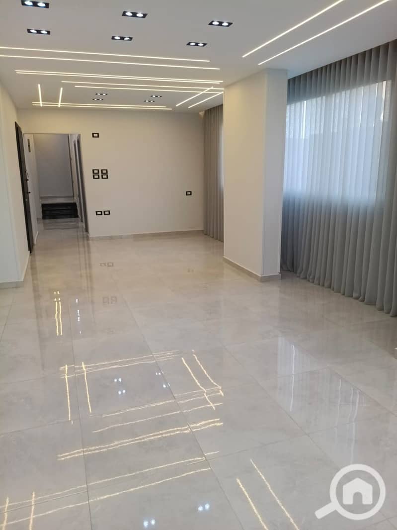 2 WhatsApp Image 2025-11-22 at 14.05. 02 (3). jpeg