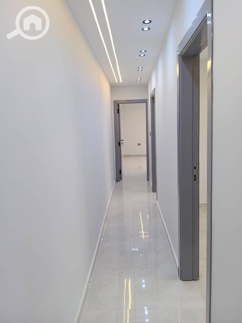 5 WhatsApp Image 2025-11-22 at 14.05. 01 (3). jpeg