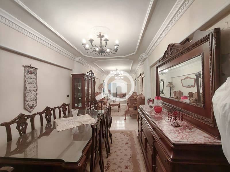 4 cb286b00-0feb-4a08-bfe5-10f7ad8058b1. jpeg