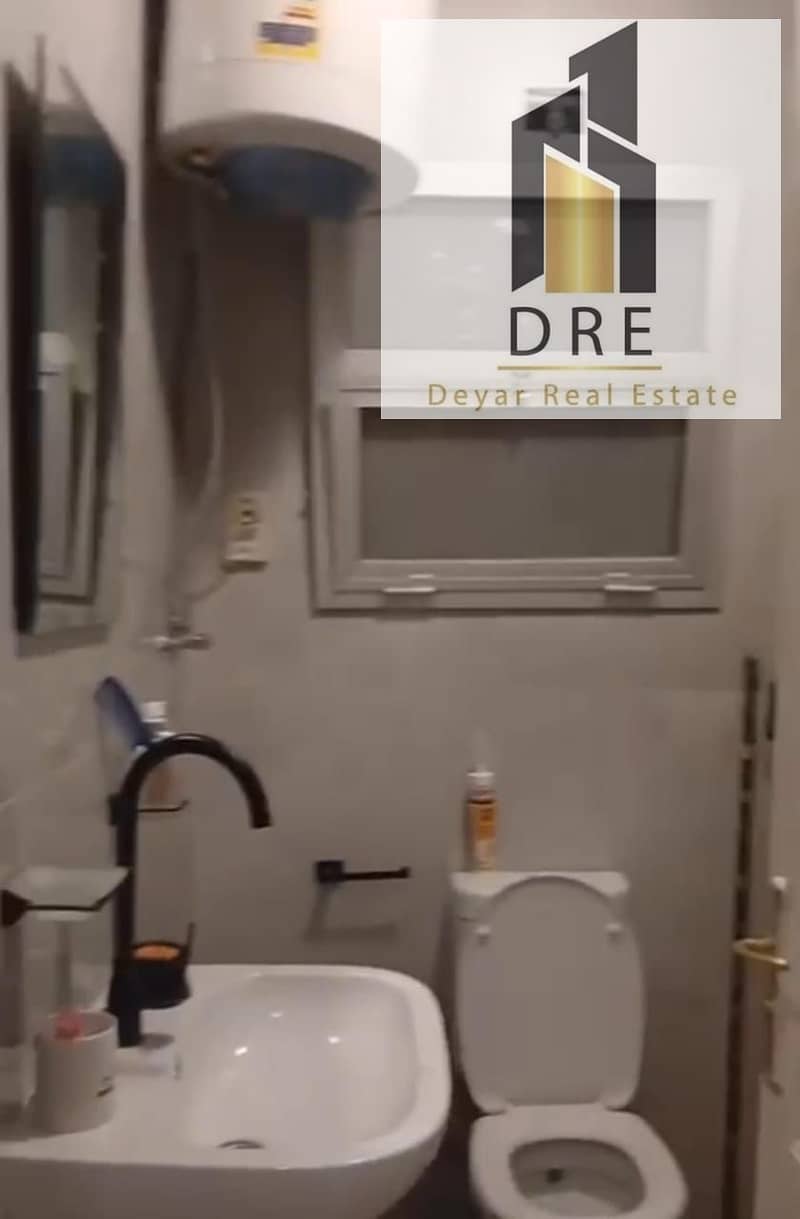 5 1c1ce3c8-d93e-4d9e-9ef0-e58a6154a894. jpg