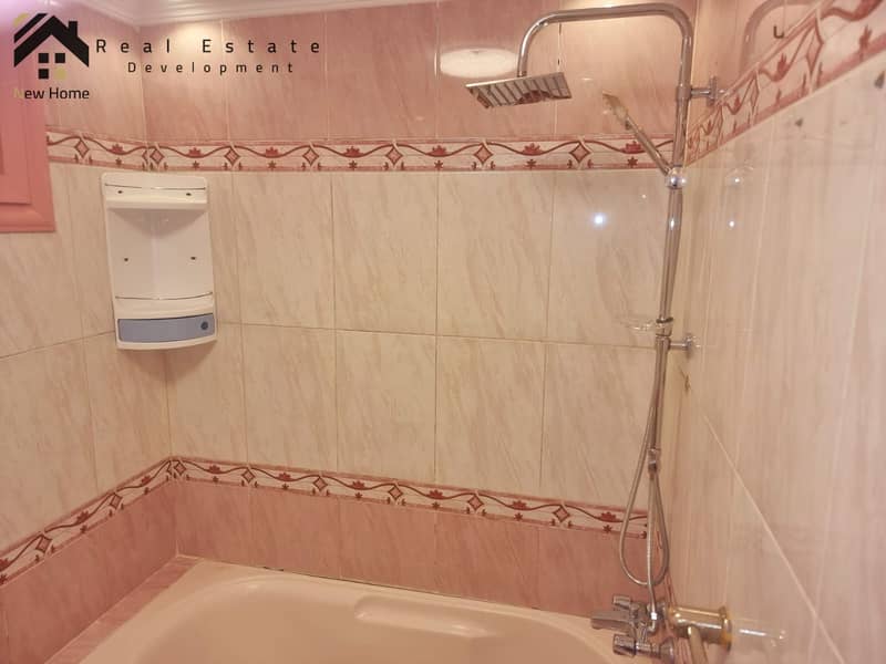 10 IMG-20250804-WA0072. jpg