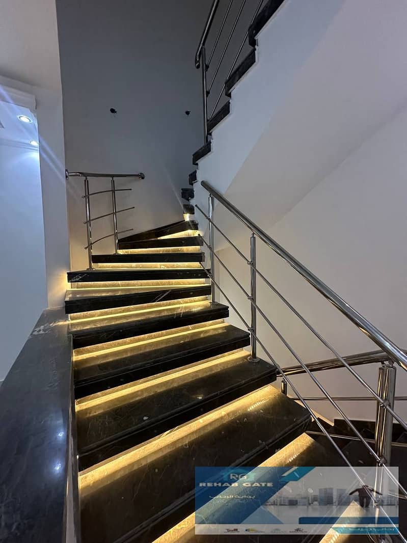 3 37a917e9-f173-4813-bfdc-4c1c3f344605. jpg