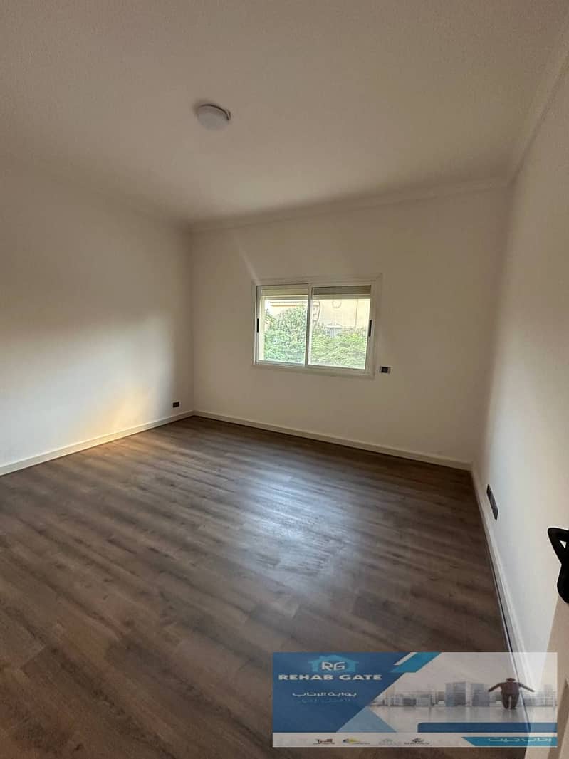 4 57d333dd-aeb9-4fbb-92ee-c3746316252d. jpg