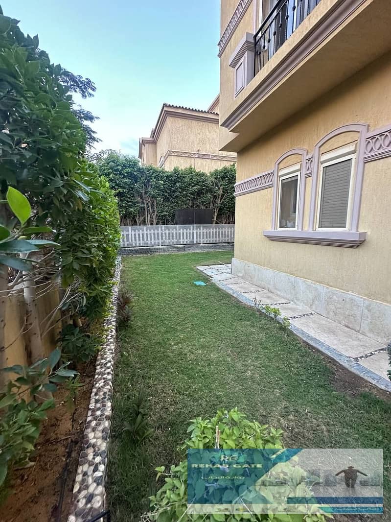 11 ed6c7f41-ce8e-4f75-98fd-e2de840e0c8f. jpg