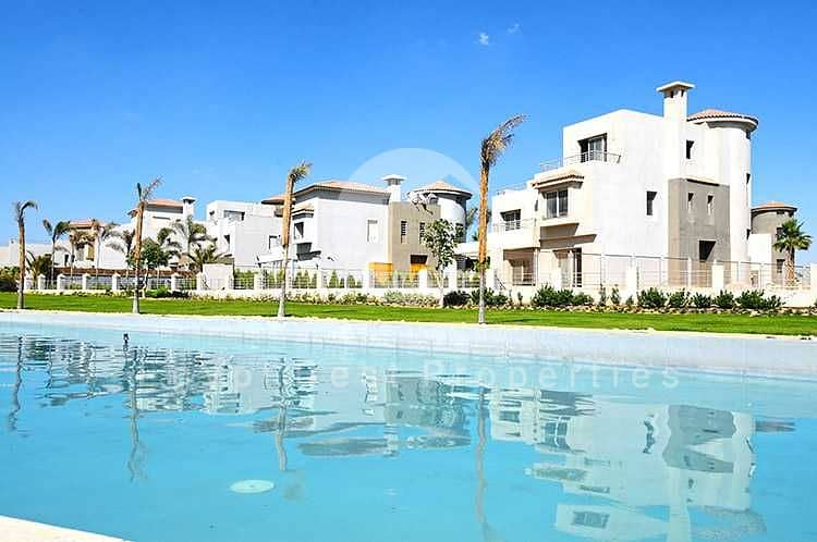 10 1557063010-4B. jpg