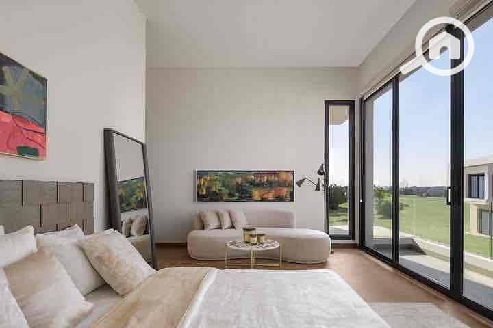 3 8653b2de-6d93-41ef-b223-d972e50a46c4. jpg