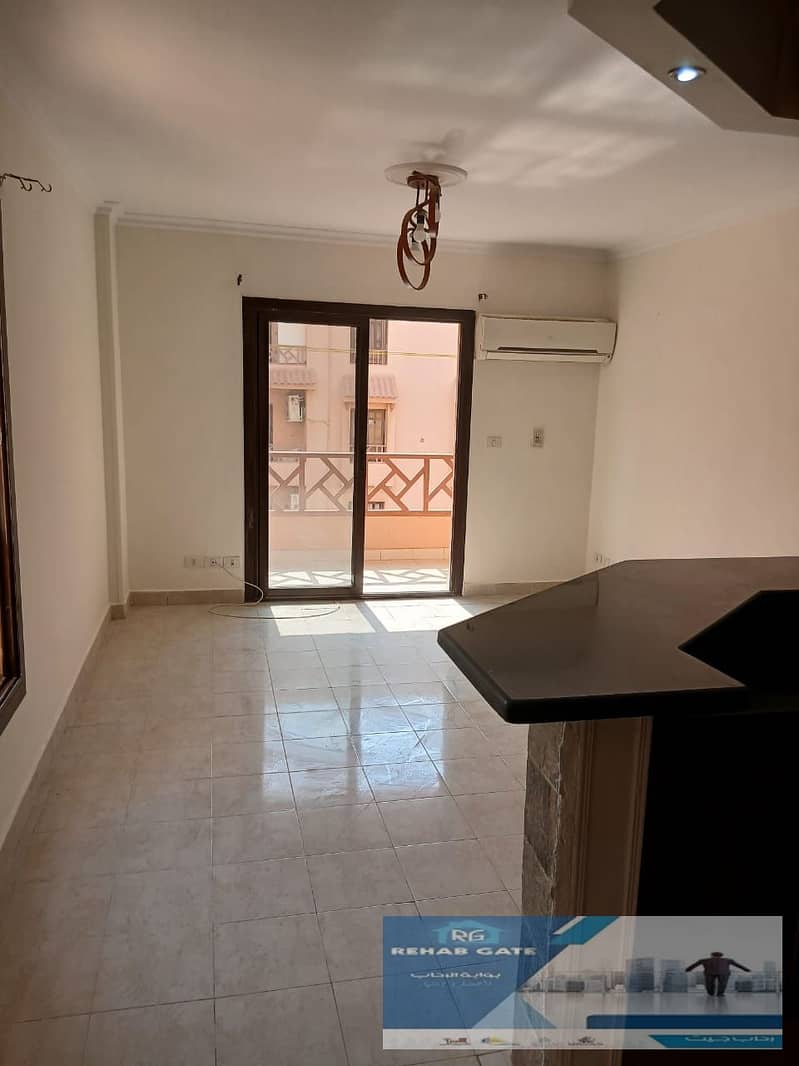 2 c8caa5e3-1424-4762-8f41-b3ea7d0def80. jpg