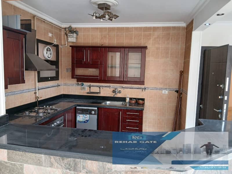 11 c8bd4939-5834-4f25-9710-a7919e8ee139. jpg