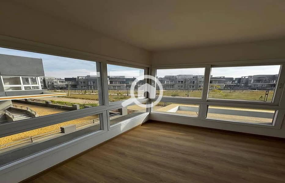 2 WhatsApp Image 2025-05-04 at 8.35. 06 PM (8)_1400x900. jpg