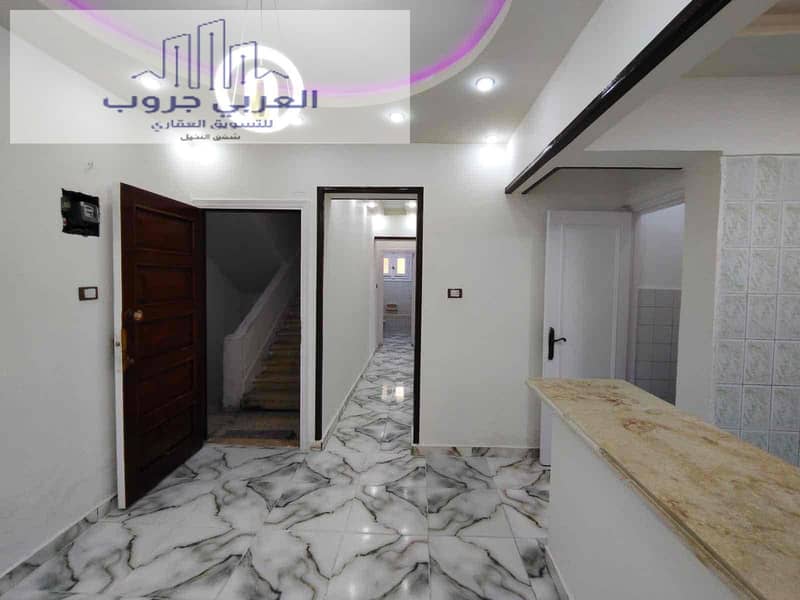 12 25BDC33B-5E67-4717-92EF-1744A36E0099. jpg