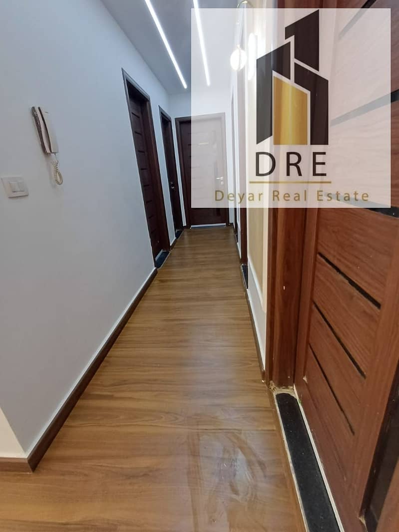 4 1a78b9ba-2782-4e41-b9e4-79aaa9d9f51d. jpg