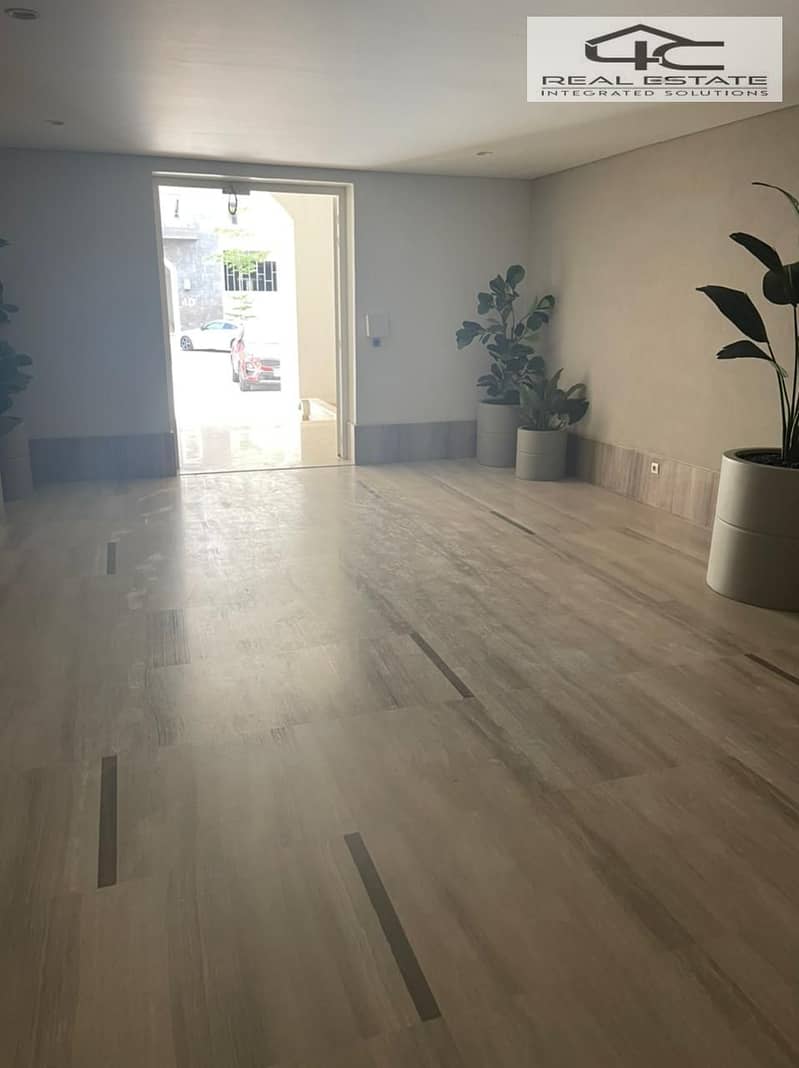 4 WhatsApp Image 2024-12-12 at 11.54. 48 AM (1). jpeg