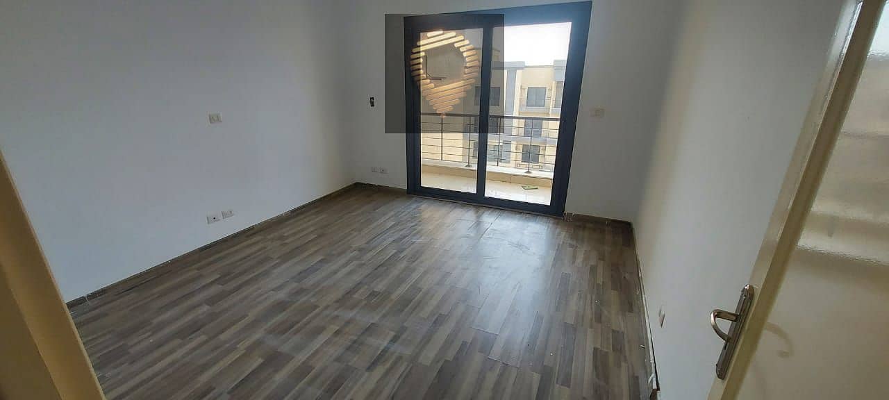 4 WhatsApp Image 2025-11-06 at 10.22. 00 AM (1). jpeg