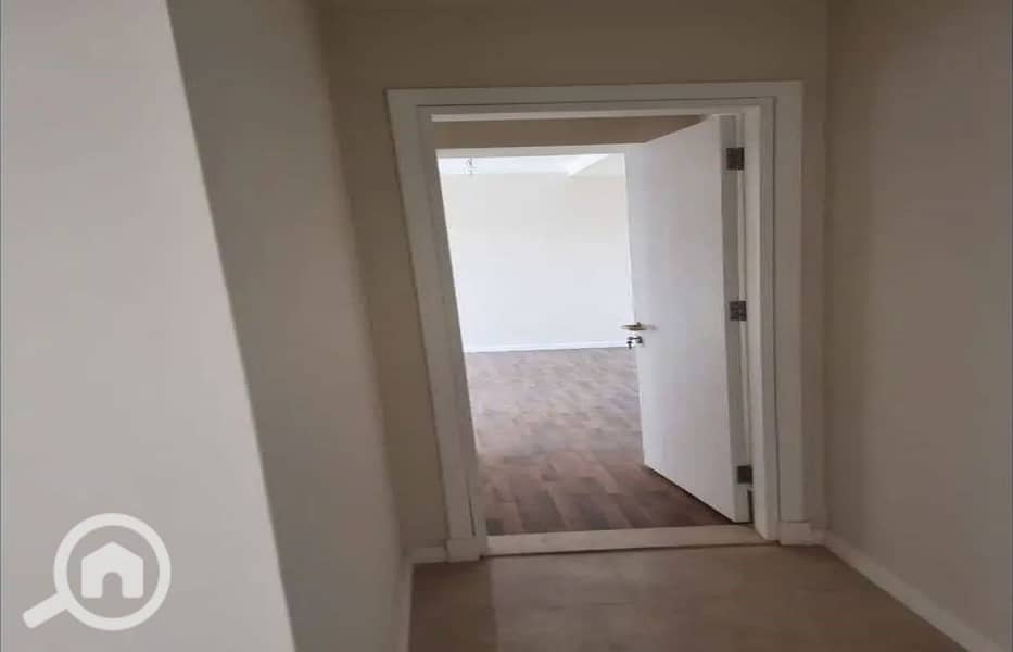 4 5510197-4689co_1400x900_1400x900. jpg