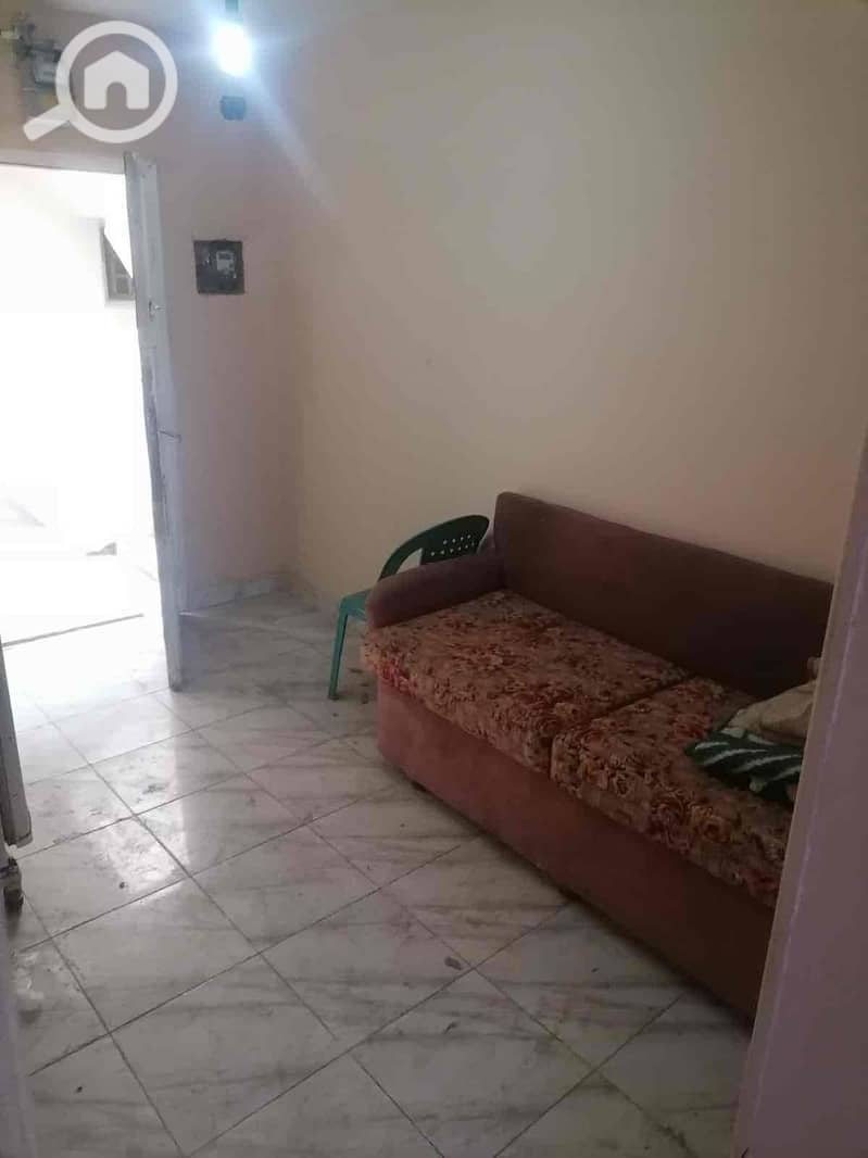 3 afe4d8b5-bf47-4321-8de2-4f451228a933. jpg