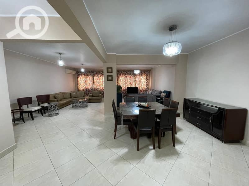 7 b9a70f3a-3a73-4ebf-8045-8bc6fe5179a8. jpeg