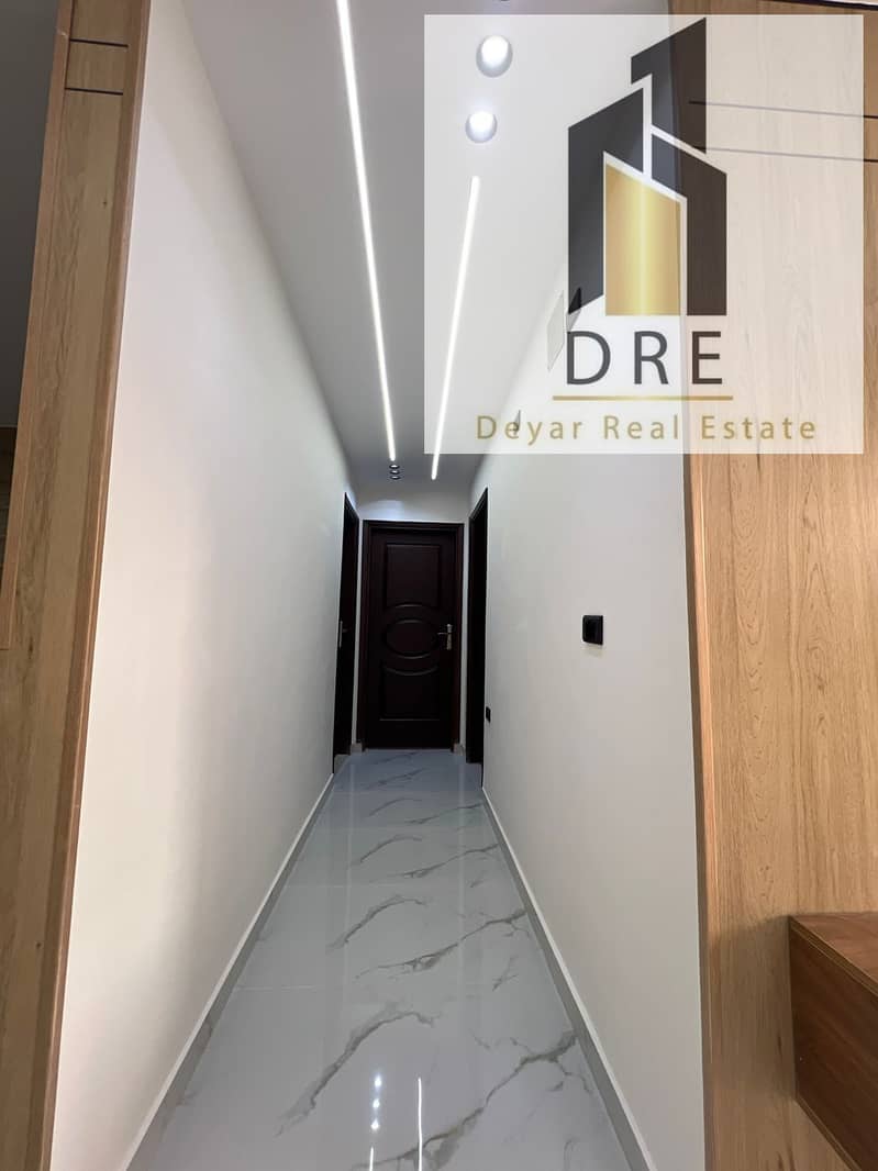 8 719bad3e-9758-48f2-beb3-4a0070bf1e1b. jpg