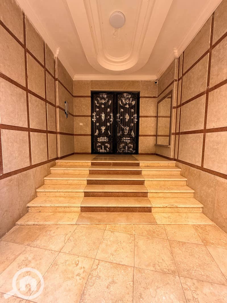 4 WhatsApp Image 2025-11-22 at 3.15. 54 PM (2). jpeg