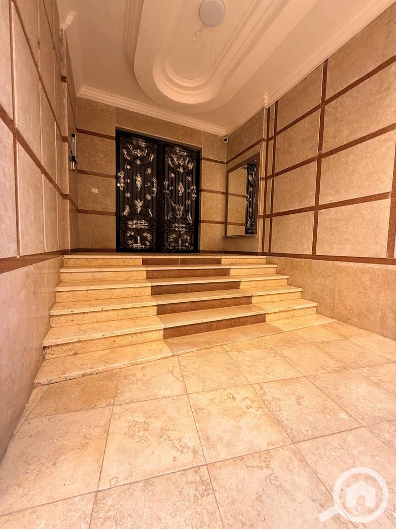 10 WhatsApp Image 2025-11-22 at 3.15. 55 PM. jpeg