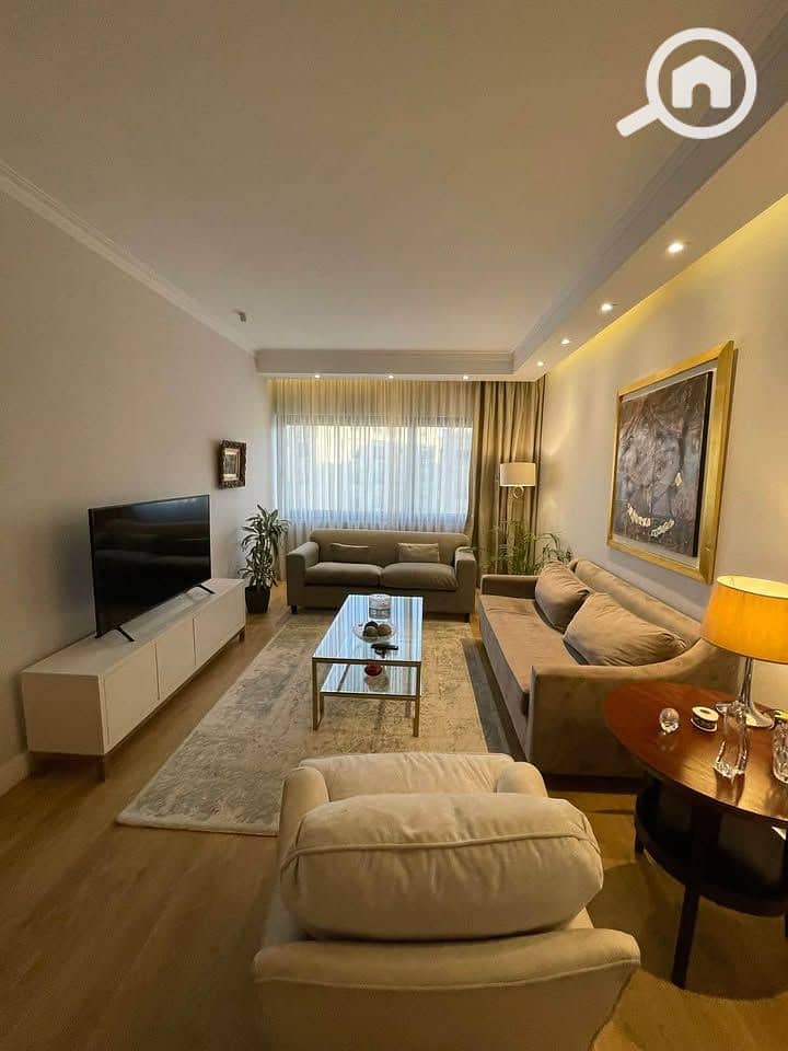 7 e135b89b-de48-4a13-bf2f-9dd6debbd88e. jpg