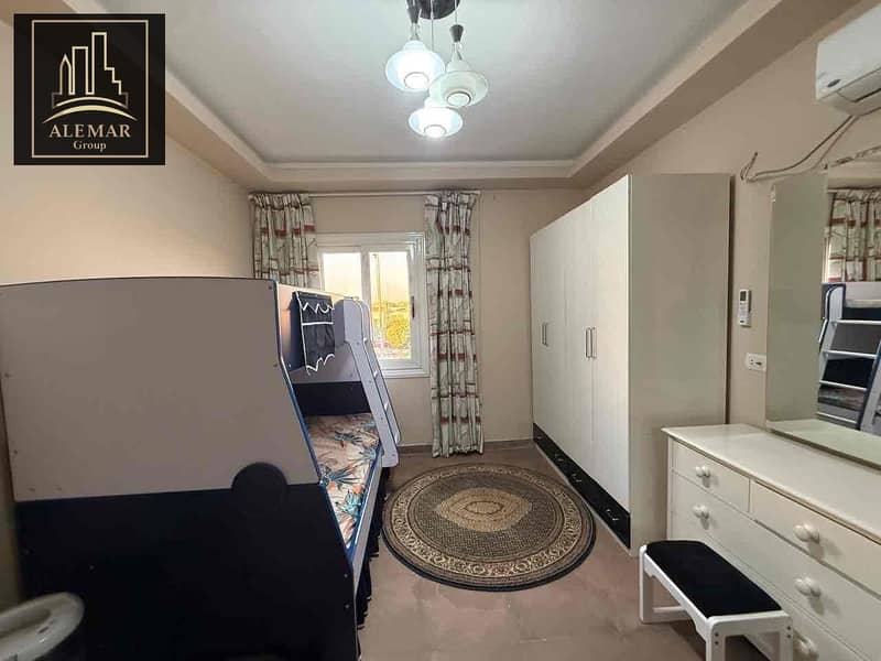 12 db2bc938-7592-44b2-9323-2f80bca1eafa. jpg