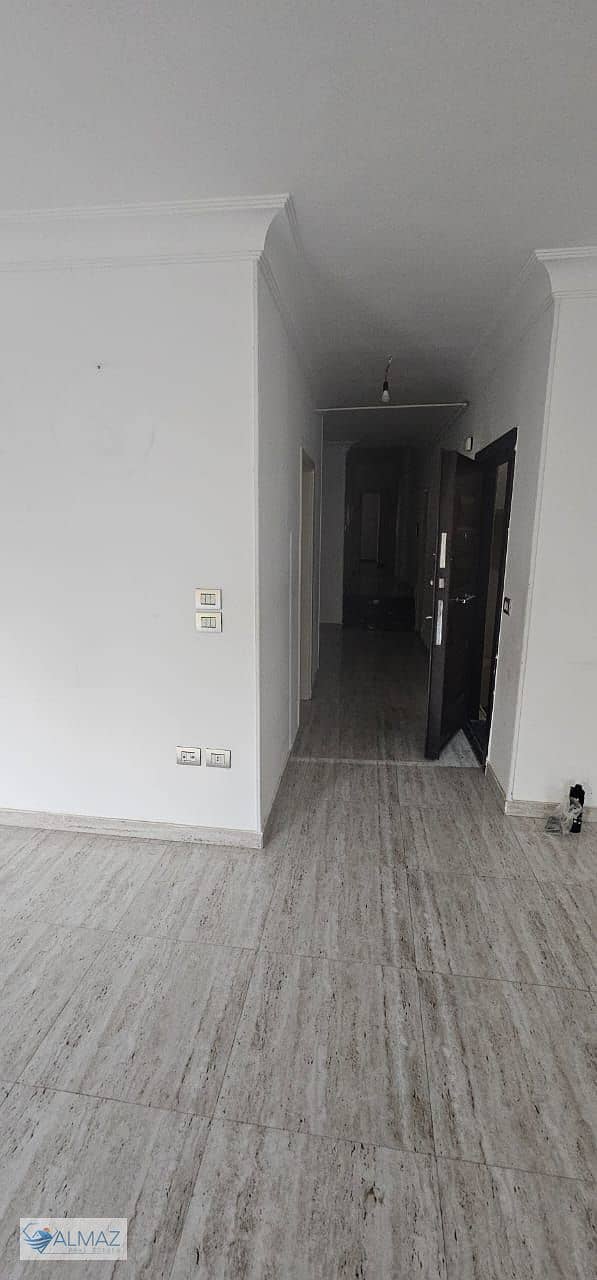 12 WhatsApp Image 2025-11-22 at 1.29. 15 PM. jpeg