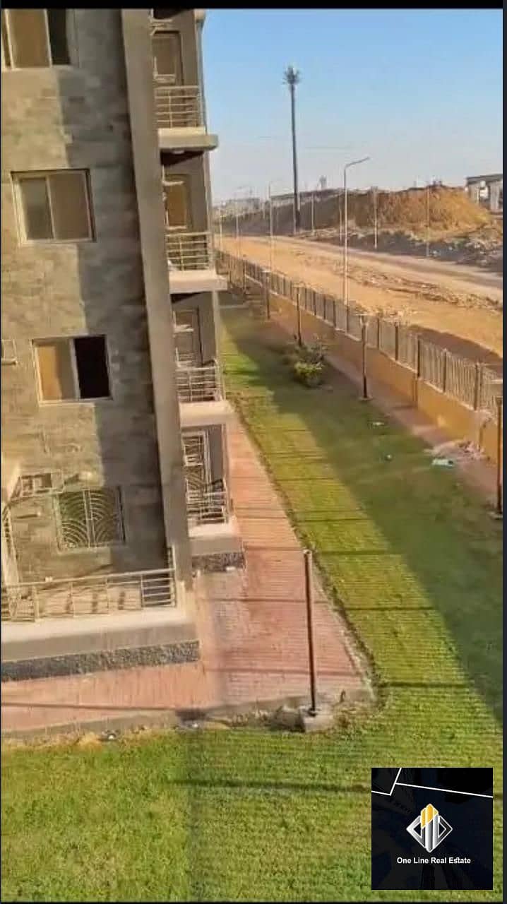 6 cc9fe25b-6866-4af8-95d5-32fffd6bd35d. jpeg