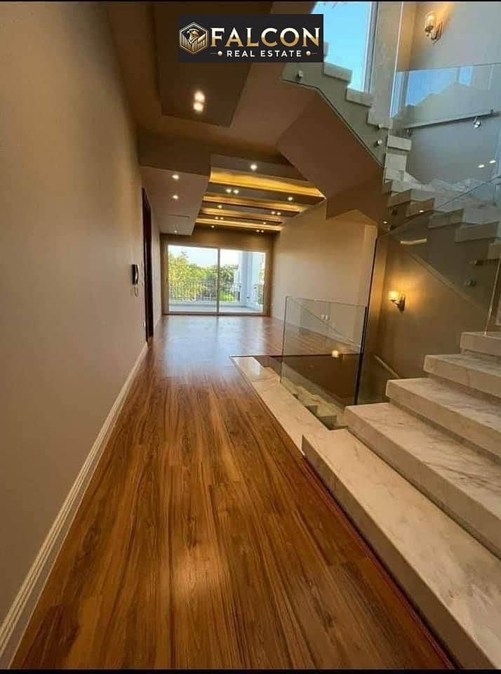 5 438173642_3781970092092549_5317969204341704641_n. jpg