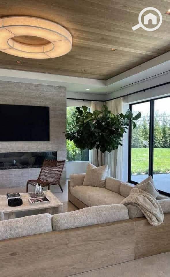 5 7e814be2-8d98-4df5-bd08-6b7c3319842d. jpg