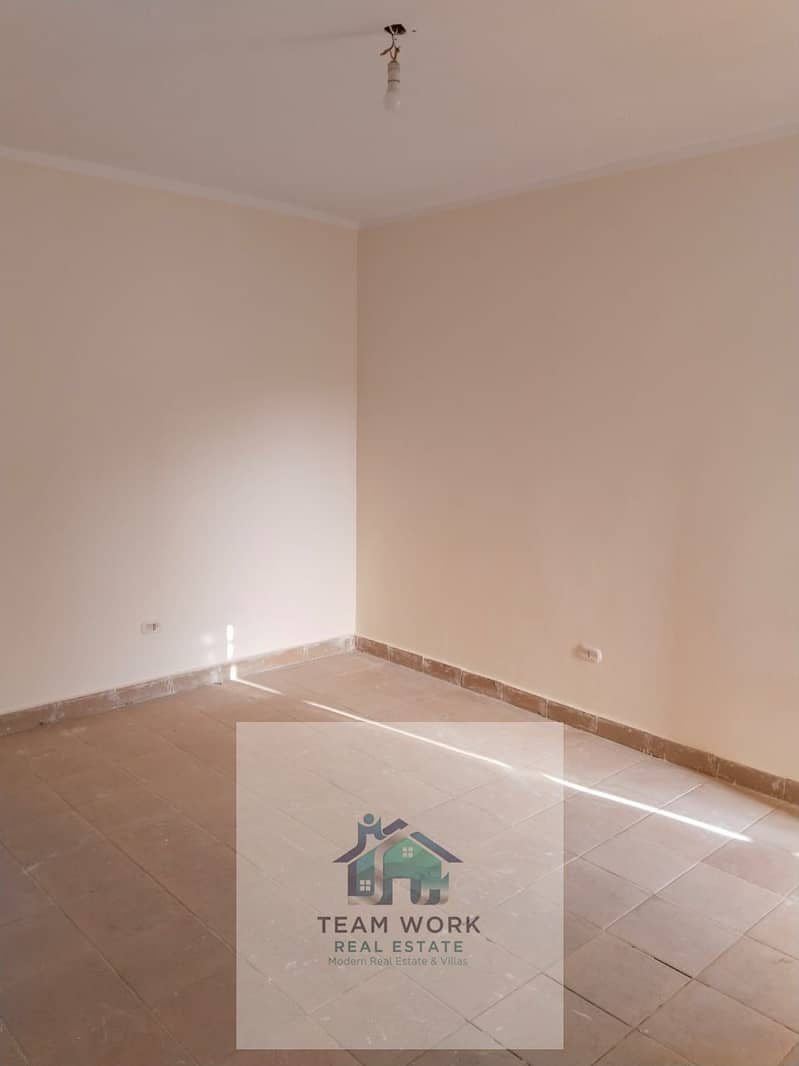 f45301f4-125a-459d-b316-6db91fbef8a6. jpg