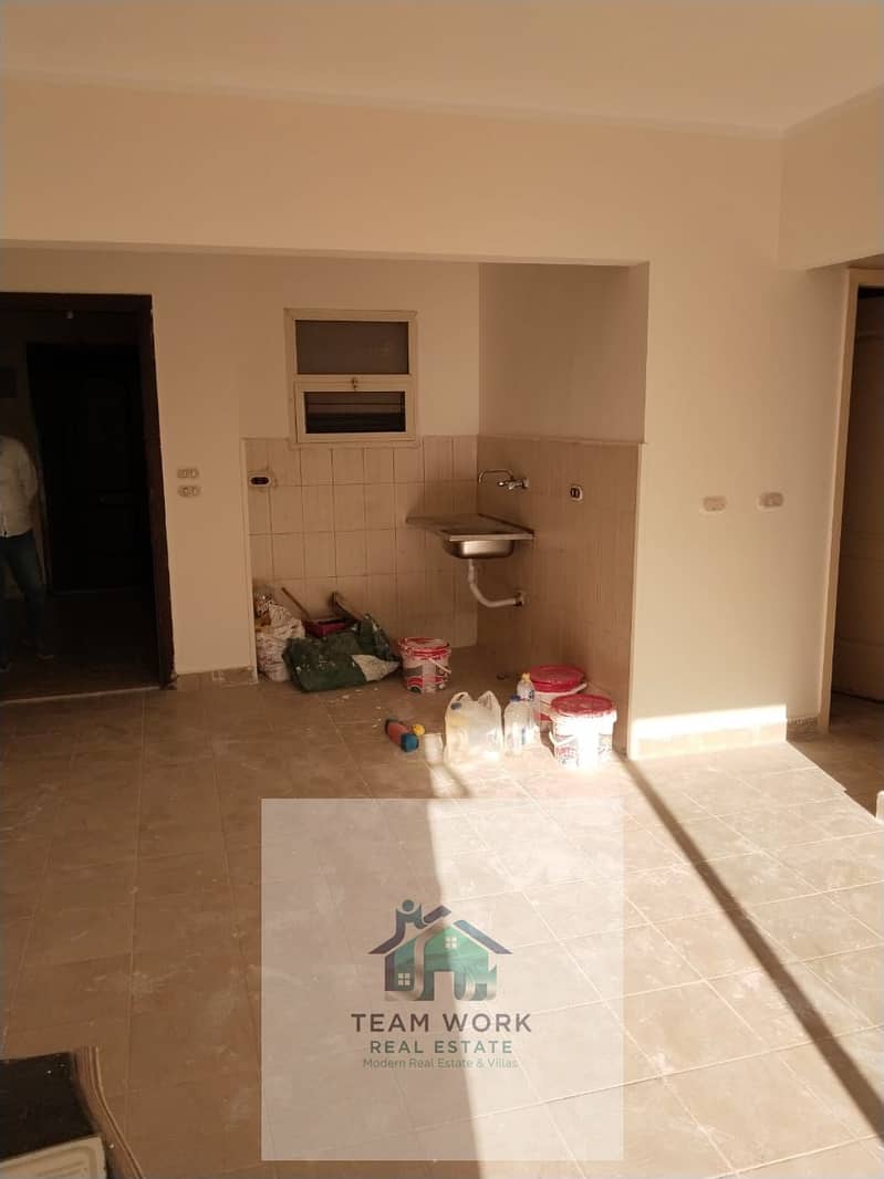 2 66f23d4c-734e-48a1-a982-405e38978c26. jpg