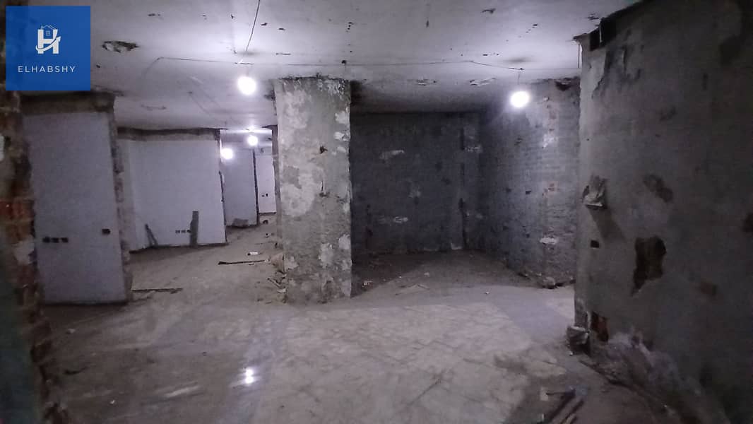 3 مقر إدارى 2000م للبيع في المهندسين في أهم شارع رئيسى (9). jpg