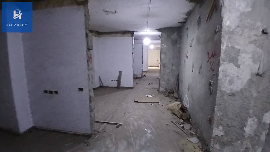 4 مقر إدارى 2000م للبيع في المهندسين في أهم شارع رئيسى (10). jpg