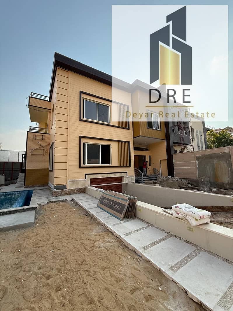 4 8a69d445-185e-46e7-8ef2-a719d2a24ed3. jpg