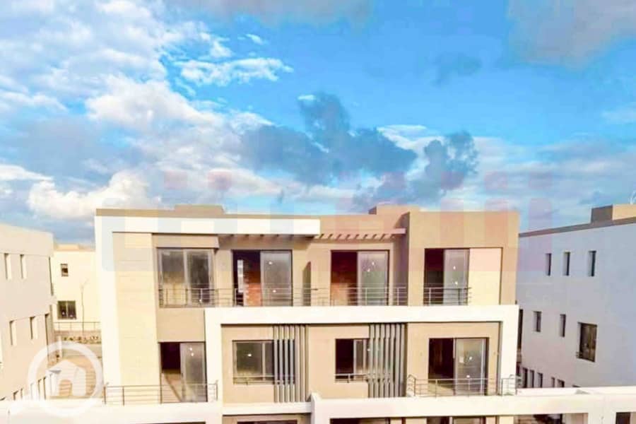 5 WhatsApp Image 2025-09-13 at 5.38. 48 PM (2). jpg