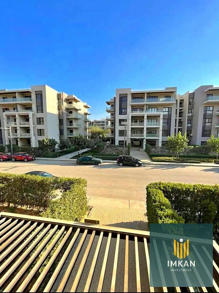 10 View Building And Landscape. jpg