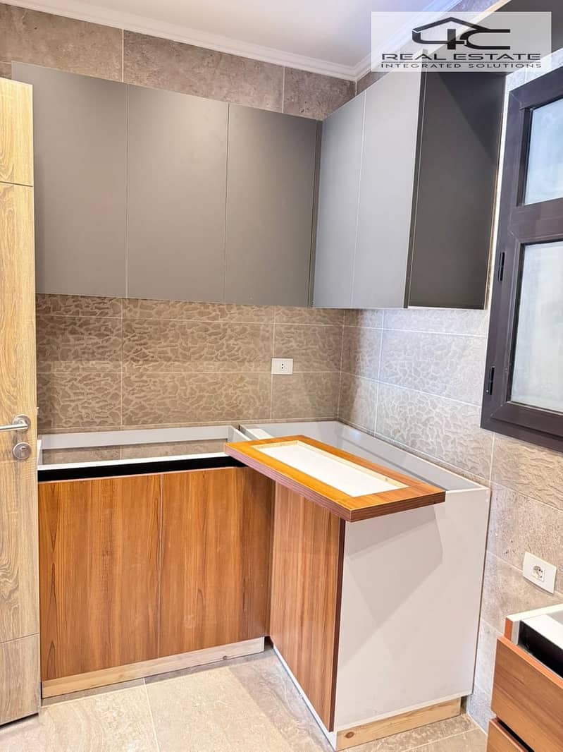 10 WhatsApp Image 2025-11-17 at 12.27. 35 PM. jpeg