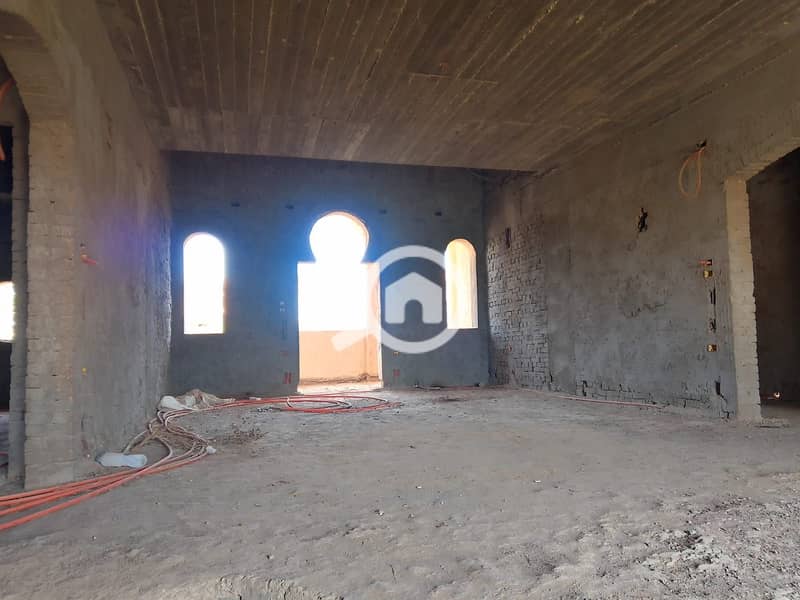 11 62f305bd-916c-43e4-a274-9c03ae64f3d3. jpeg