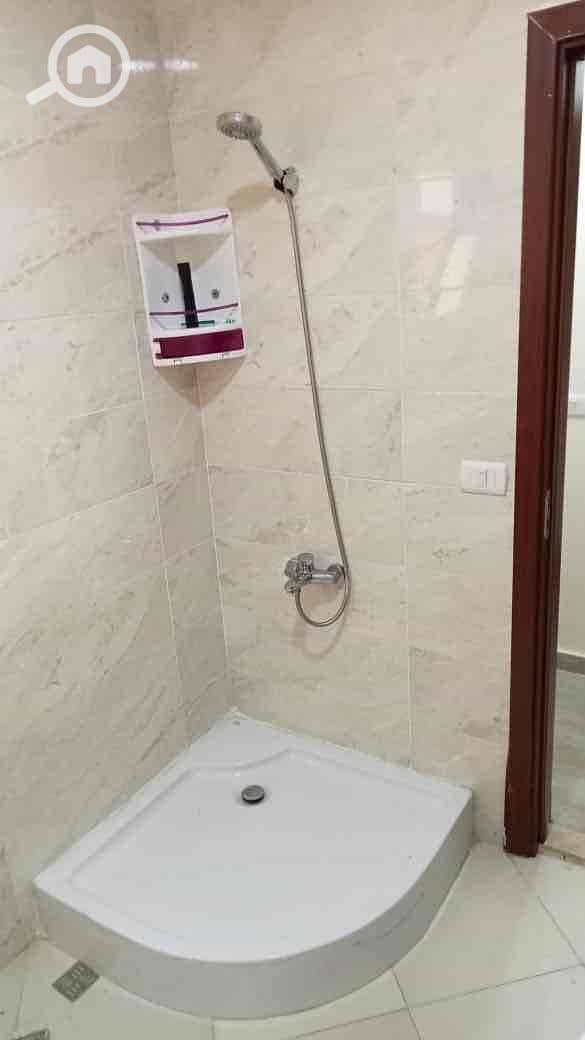 6 ab0d7a28-b890-4313-9c8b-69b82c4b1a6e. jpg