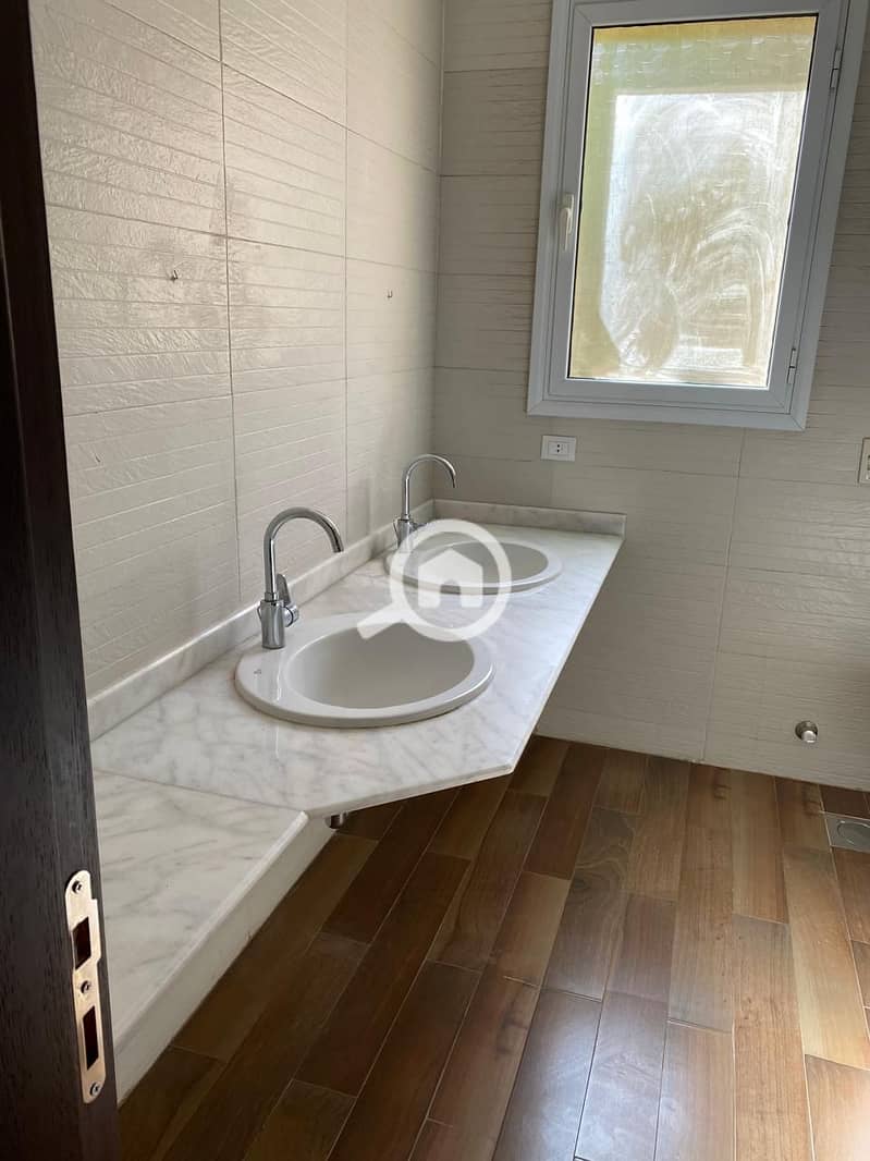 6 WhatsApp Image 2025-11-05 at 11.42. 13 AM (1). jpeg