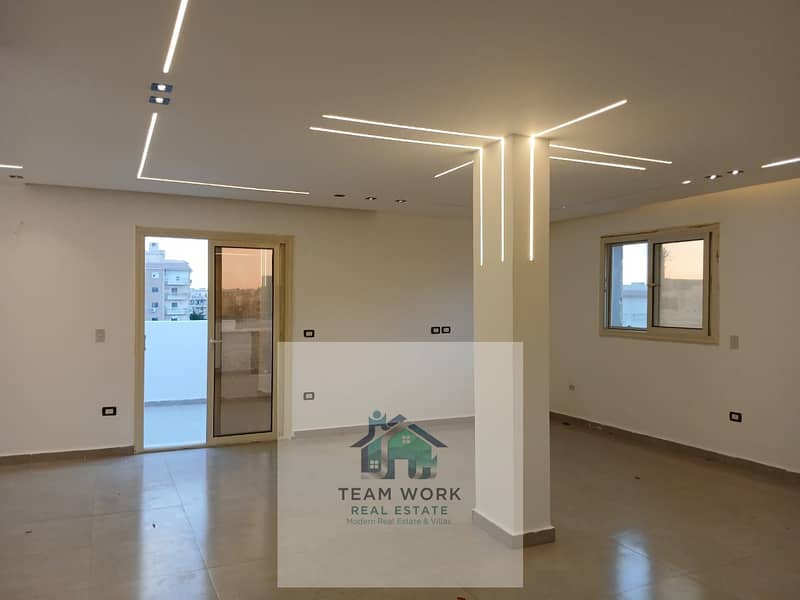 3 9c69f02c-c524-461a-bbe7-0a671aeb611d. jpg