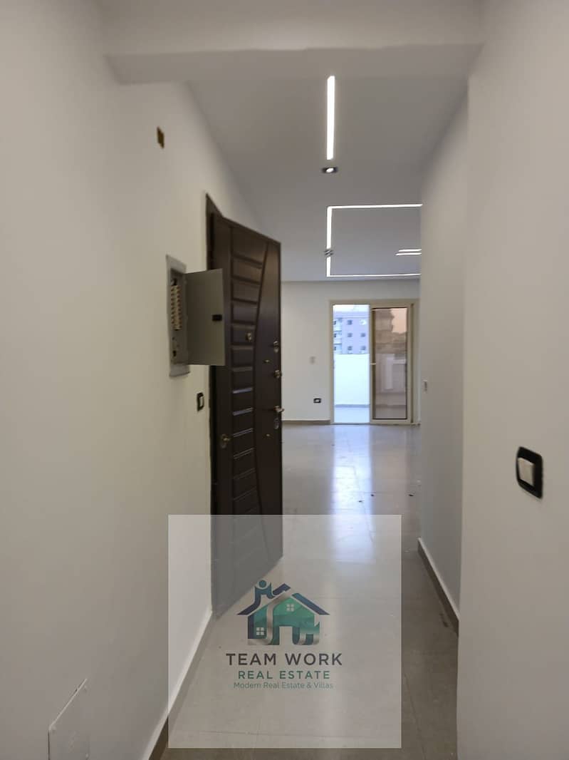 9 ffbd2e52-b85c-4b37-85dd-46fd9841bea6. jpg