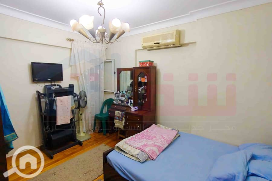 4 WhatsApp Image 2025-11-16 at 14.49. 14 (2). jpg