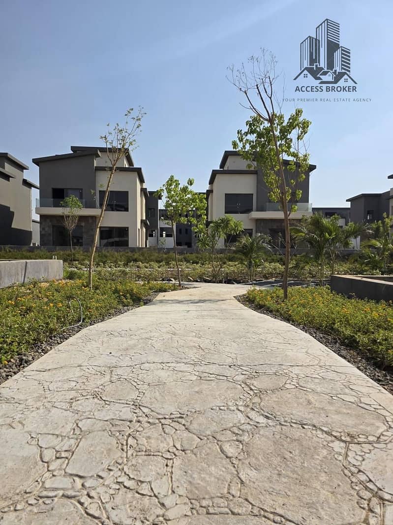 8 WhatsApp Image 2025-11-22 at 06.24. 52_2cd40d2c. jpg