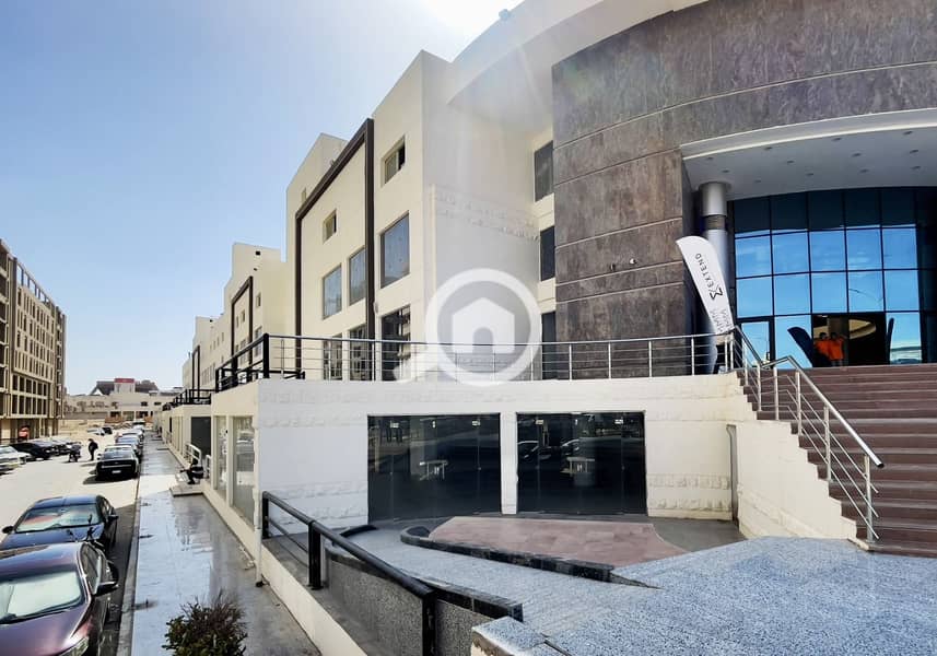 3 WhatsApp Image 2025-11-20 at 5.01. 16 PM. jpeg